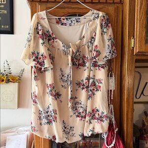 Rebecca Malone Cream Floral Blouse